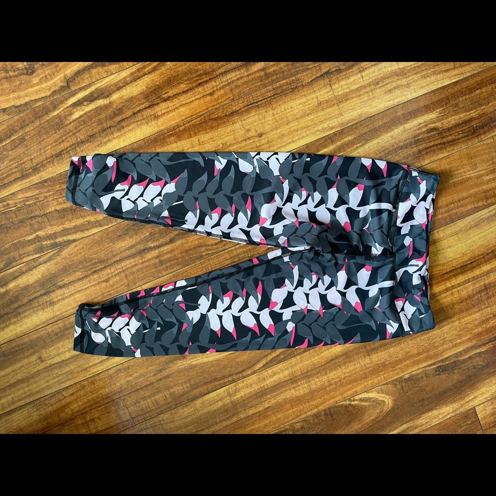 Ava sky fit leggings